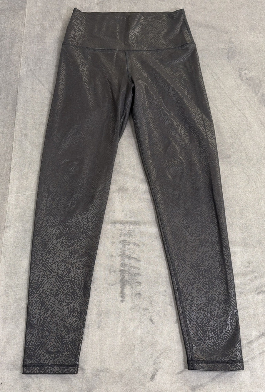 Offline By Aerie Leggings Womens Size Medium High Rise Snakeskin Print Black